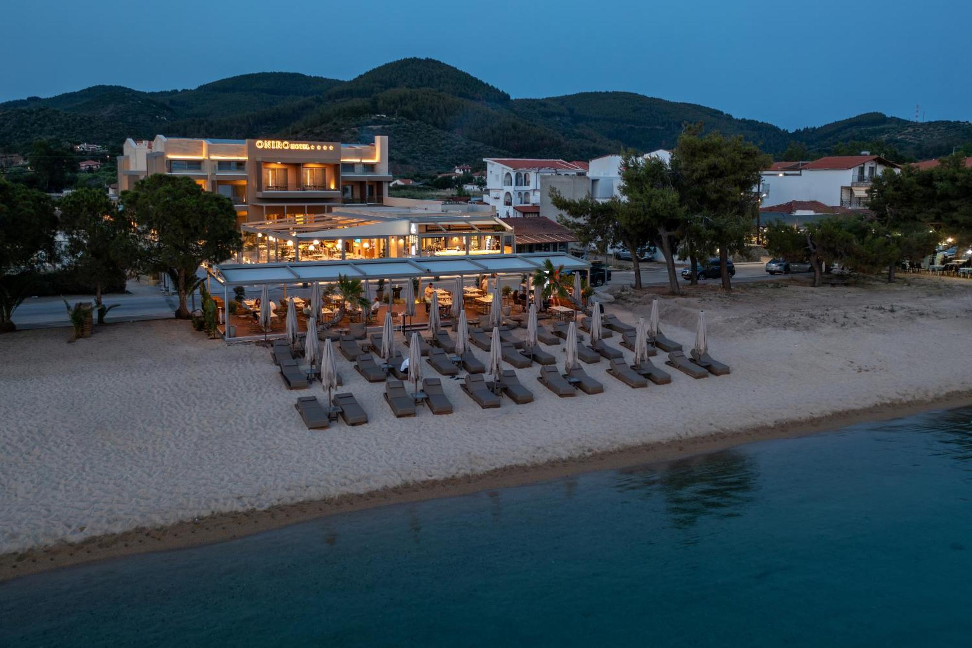 Oniro Boutique Hotel 토로니 외부 사진